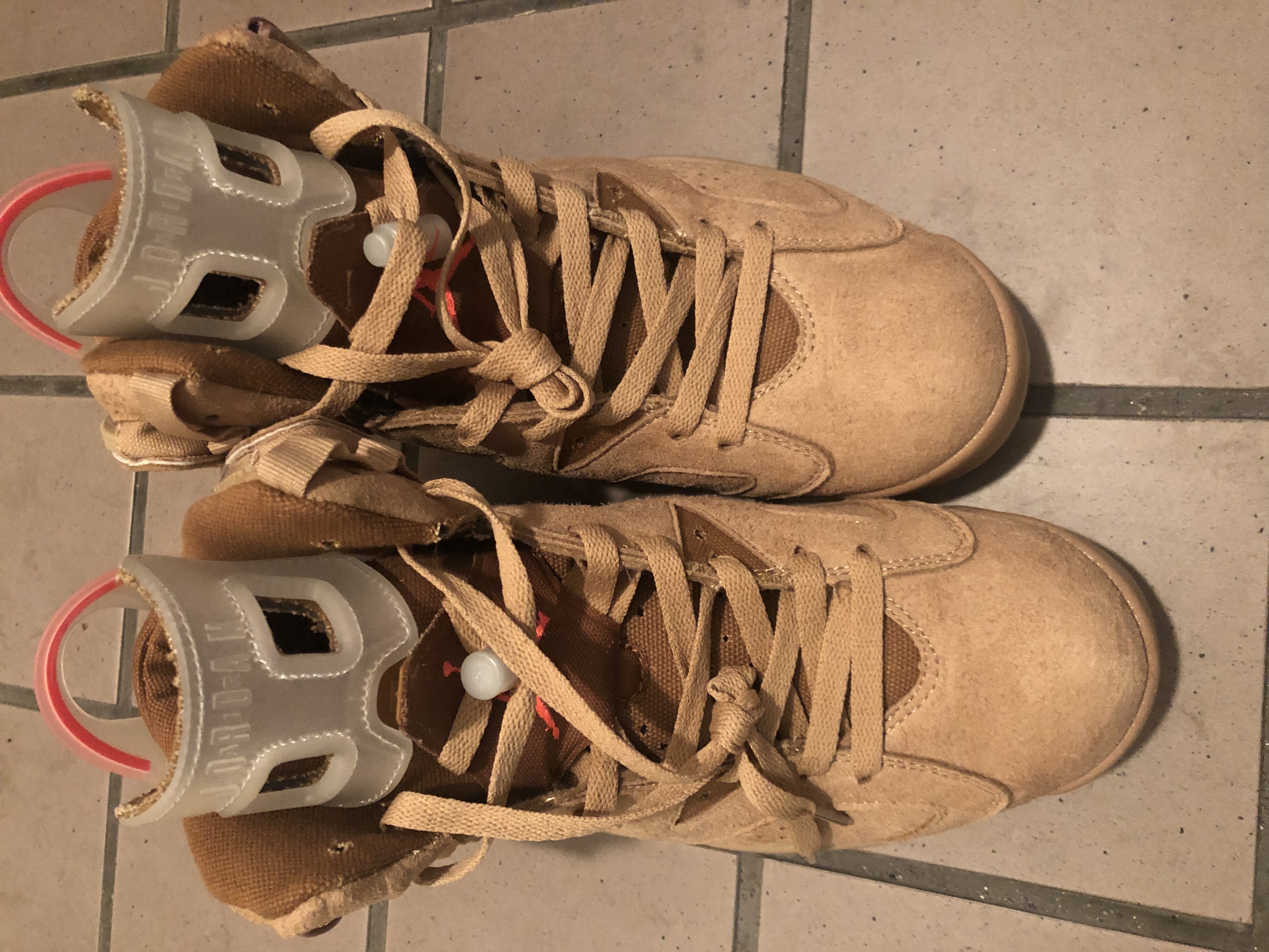 ☆入手困難激レア!トラビススコット ジョーダン6 偽物“BRITISH KHAKI”DH0690-200