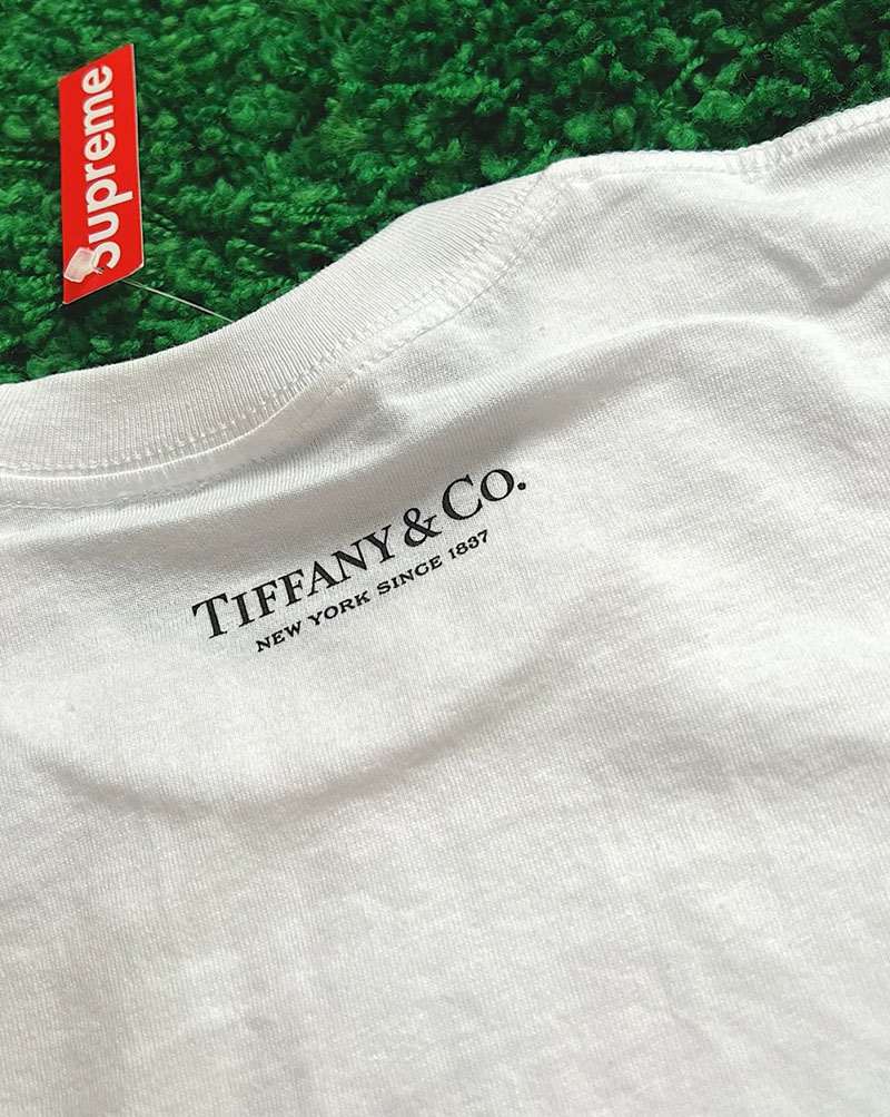 【シュプリーム x ティファニー】Box Logo Tee ボックスロゴ  Tシャツ 偽物 22030701