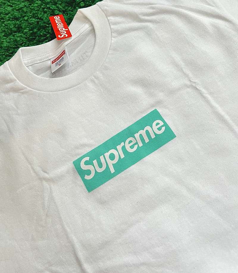 【シュプリーム x ティファニー】Box Logo Tee ボックスロゴ  Tシャツ 偽物 22030701