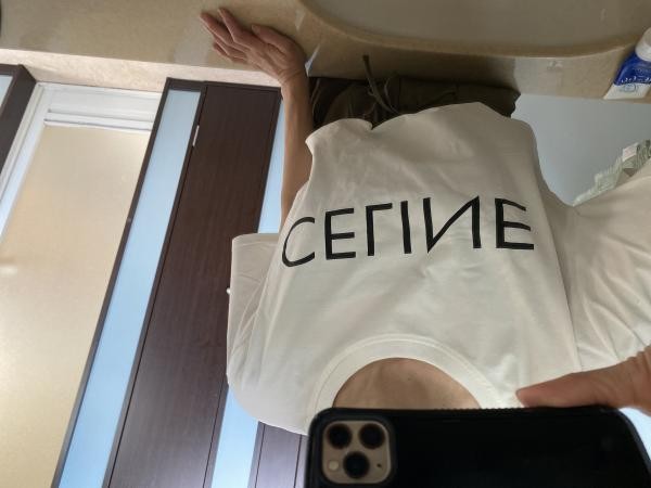 ★超人気 セリーヌ tシャツ 激安 偽物 クルーネック ロゴTシャツ  2色 2X308916G.38A