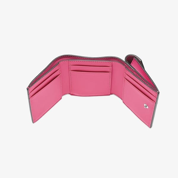 【送料関税込】フェンディ FFダイヤモンド 三つ折り財布 コピー 5色 8M0480ALWAF15KR