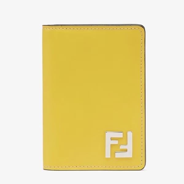【セレブ多数愛用】フェンディ カードケース FFスクエア ホルダー 本革レザー ロゴ 偽物 7色 7M0349AFF2F0GXN