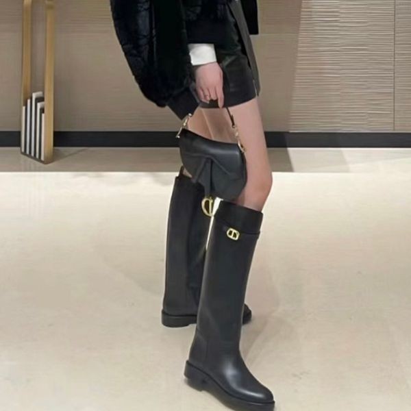 【ブティック】【シンプルなのにオシャレ☆】ディオール ロングブーツ 偽物KDI828VEA