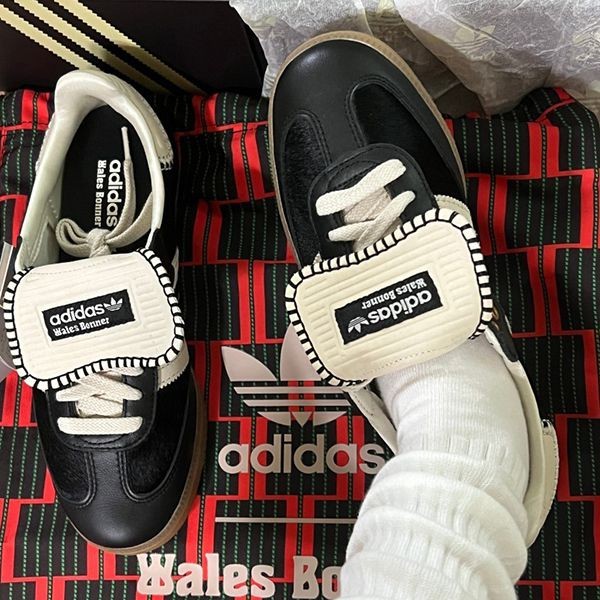 ウェールズボナー サンバ 偽物【アディダス x Wales Bonner】Pony Tonal Samba 偽物IE0580