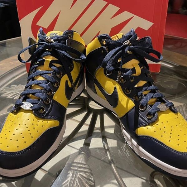 選べるお色クロムハーツ ダンク 偽物 ハイ   NIKE DUNK HI SP ミシガン SP order 032148