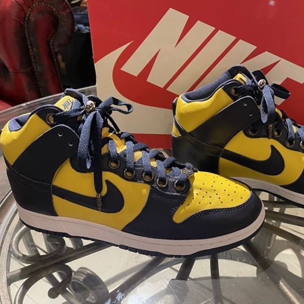 選べるお色クロムハーツ ダンク 偽物 ハイ   NIKE DUNK HI SP ミシガン SP order 032148