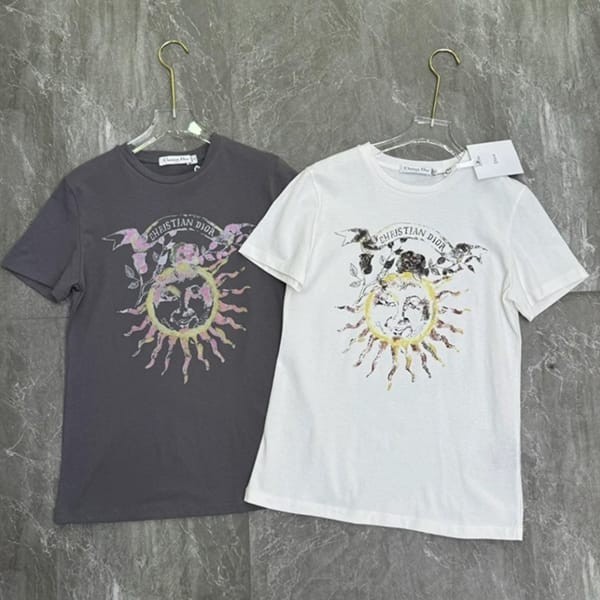 入手困難ディオール n級品 太陽 ロゴ入り コットン Tシャツ 2色 423T23C4528_X9888