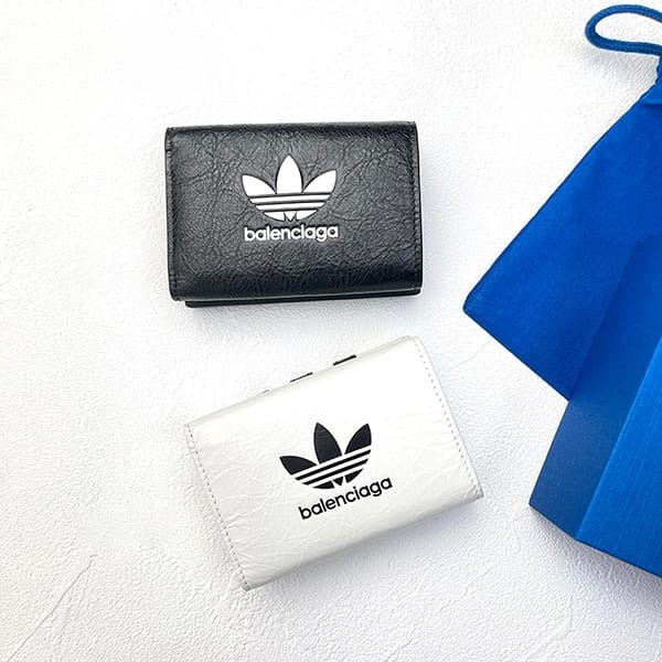 【カラバリ豊富】バレンシアガ×アディダス n級品 限定コラボ 折りたたみ財布 2色 721893210m6