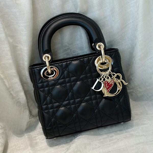 レディ ディオール ミニバッグ ショルダー スーパーコピー 3色 m0505onjh_m334