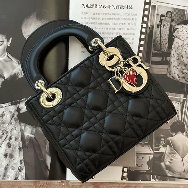 レディ ディオール ミニバッグ ショルダー スーパーコピー 3色 m0505onjh_m334