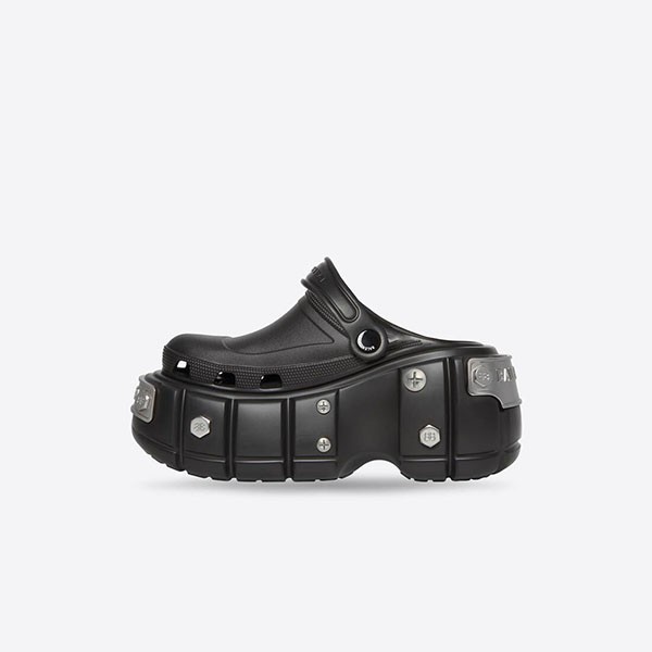 バレンシアガ HARDCROCS サンダル ラバー ブラック 偽物 687398W1S8N1081