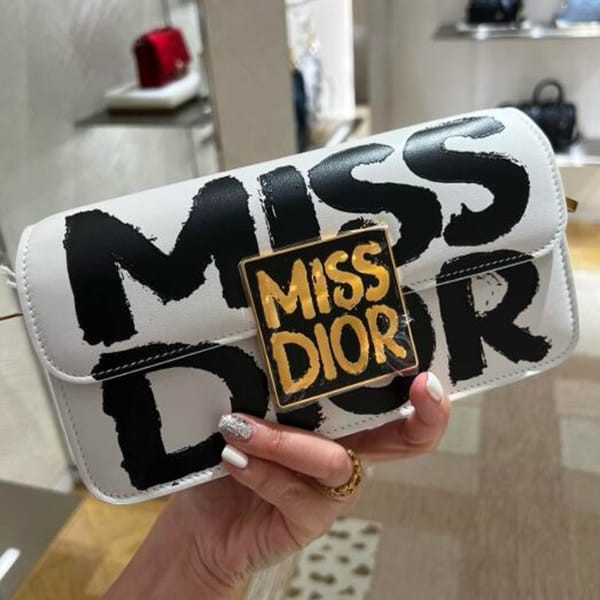 ディオール miss ディオール フラップバッグ 偽物 3色 m2610uzcj_m911​