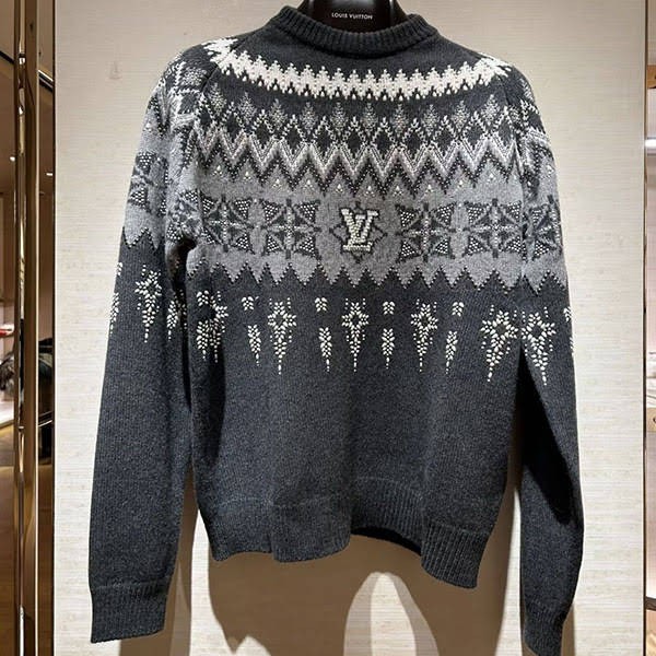 待望の再入荷ルイヴィトン エンベリッシュド プルオーバー 雪のビーズ 1agjuo