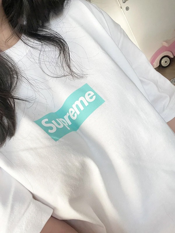 【シュプリーム x ティファニー】Box Logo Tee ボックスロゴ  Tシャツ 偽物 22030701