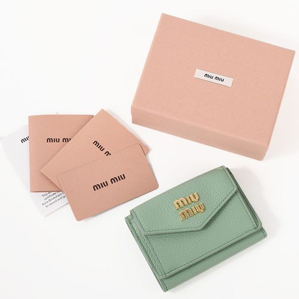 欲しい♡超限定♪ミュウミュウ ヴィッテロダイノレザー 財布 コピー 5mh021 2dt7
