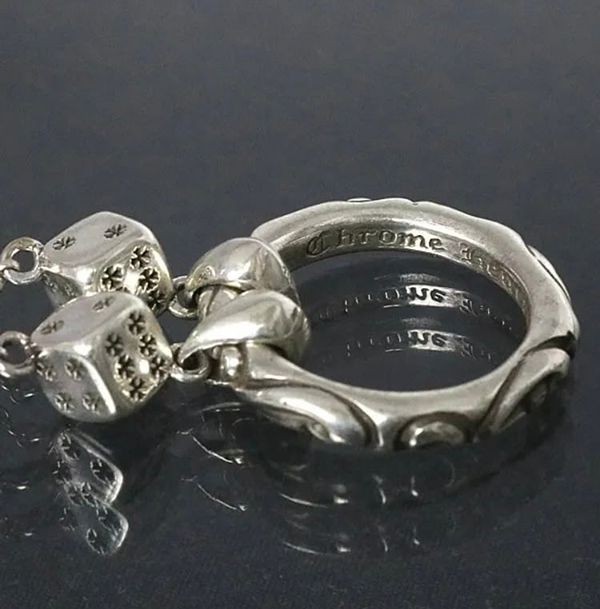 【最終セール価格！】クロムハーツ EYWR LOOP DICE DBL アイウェアループ ダイス ネックレス 偽物 SV925
