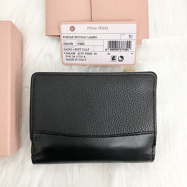【ミュウミュウ】Compact Wallet ロゴベルト 三つ折り財布 5ML058
