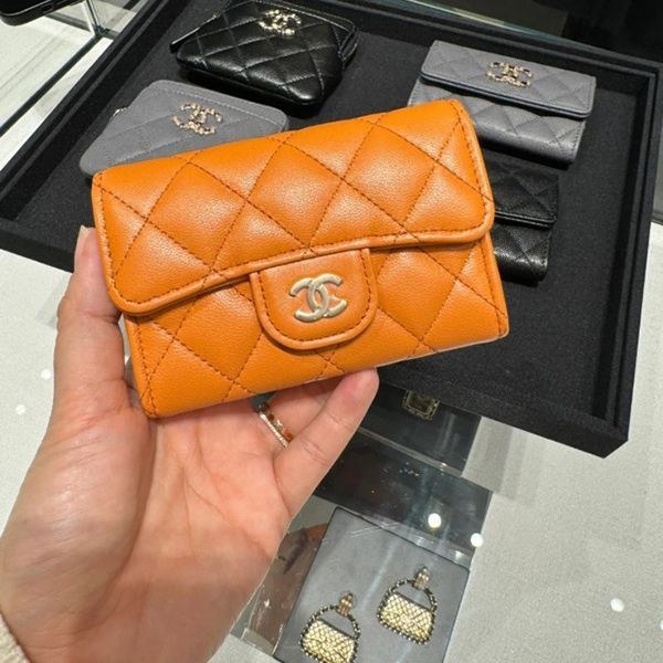 特別価格！◆コンパクトで実用的◆シャネル クラシックカードホルダー パロディ ap0214