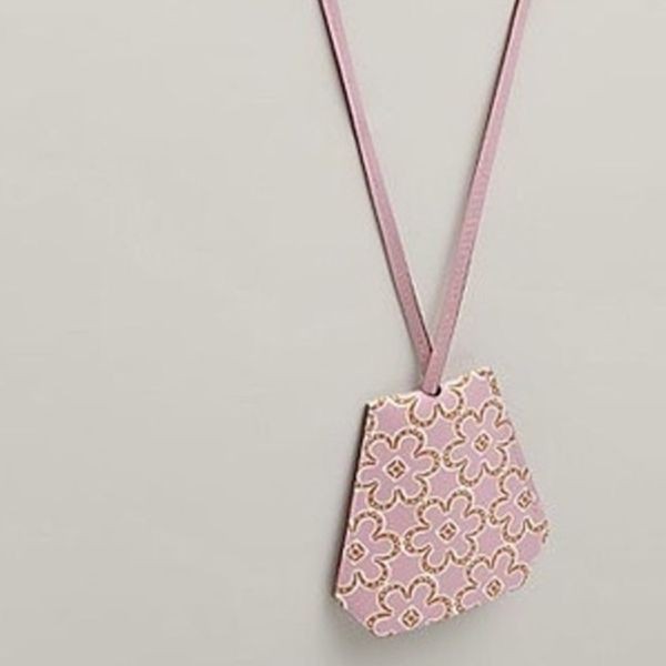 完売前に！エルメス ラッキーデイジー 偽物【華やか★可愛い花柄デザイン】H500208FJAA