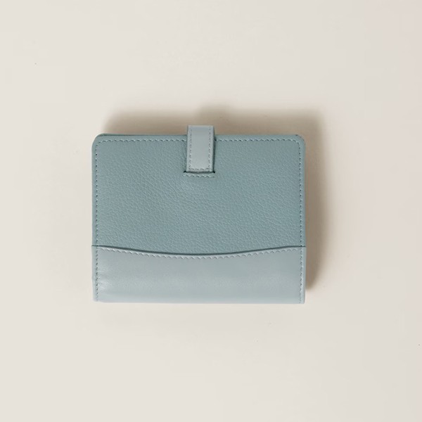 【限定カラー】ミュウミュウ 偽物 Compact Wallet ロゴベルト 三つ折り財布 4色 miu21154