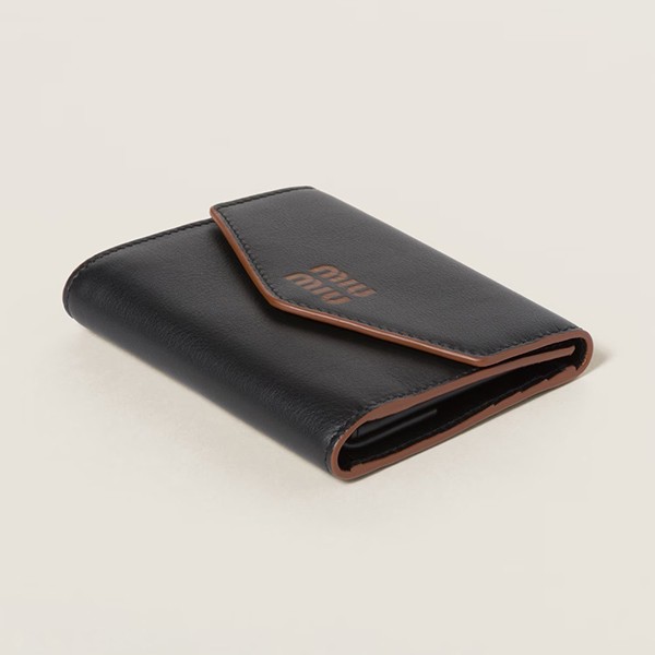 ミュウミュウ レザー スモール 三つ折り 財布 3色 miu221555