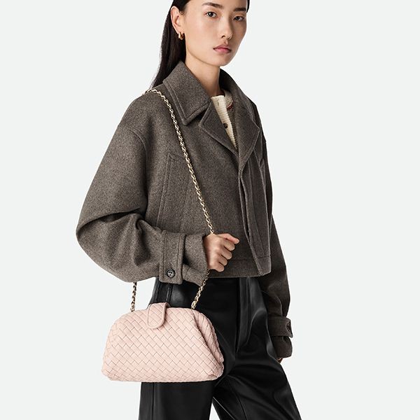 今注目アイテム！ボッテガヴェネタ コピー 上品 Lauren 1980 スモール クラッチバッグ
