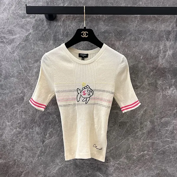 シャネル Tシャツ n級品 コットン P78698-K11361-NACJA