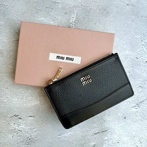 【万能でかわいい♡】ミュウミュウ コピー レザー カードホルダー フラグメントケース miu655444