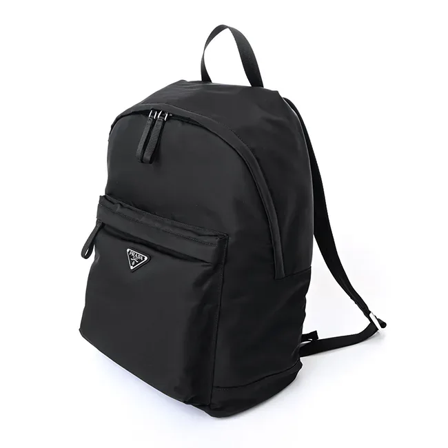 【VIPセールで入荷！】プラダ 三角 ロゴ付き バックパック リュックサック 2VZ034