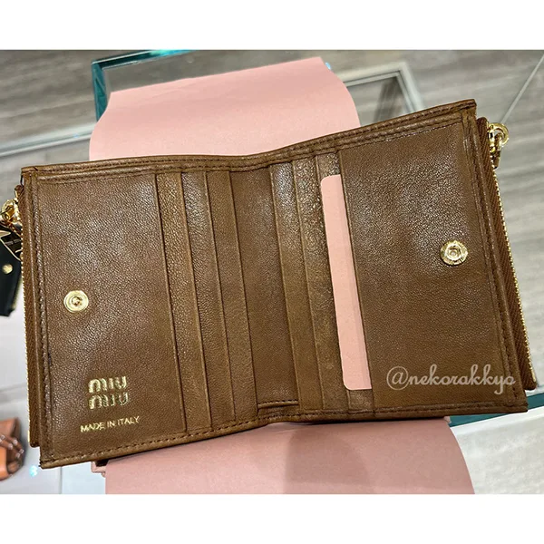 ★日本!!人気！ミュウミュウ 二つ折り財布 偽物 Small nappa leather wallet  5ML024_AEFX_F0316