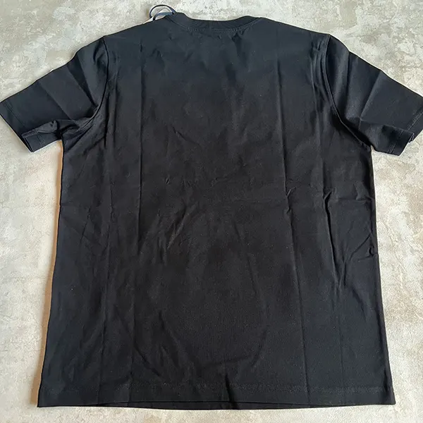 【コーデを格上げ】モンクレール 刺繍ロゴパッチ Tシャツ 偽物 半袖 K10918C0001189AJS999