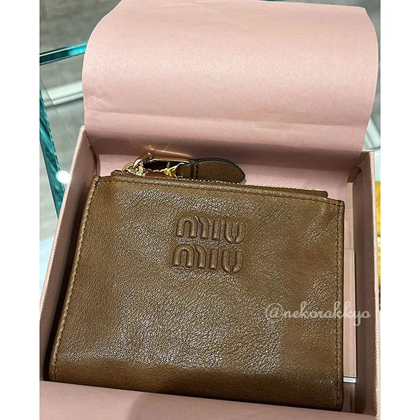 ★日本!!人気！ミュウミュウ 二つ折り財布 偽物 Small nappa leather wallet  5ML024_AEFX_F0316