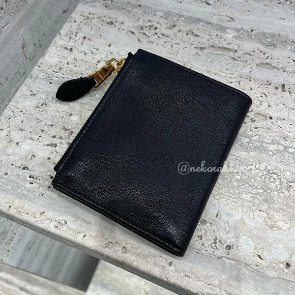 ★日本!!人気！ミュウミュウ 二つ折り財布 偽物 Small nappa leather wallet  5ML024_AEFX_F0316