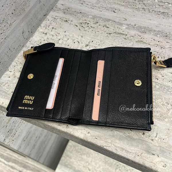 ★日本!!人気！ミュウミュウ 二つ折り財布 偽物 Small nappa leather wallet  5ML024_AEFX_F0316
