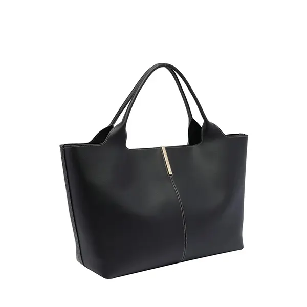 注目!トッズ レザーショッピングバッグ 偽物 ミディアム XBWEBRA0300UBL2L83