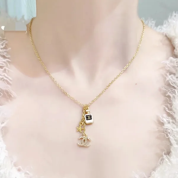 選べるお色ミニ香水チャーム★シャネル ネックレス 偽物 cc25482