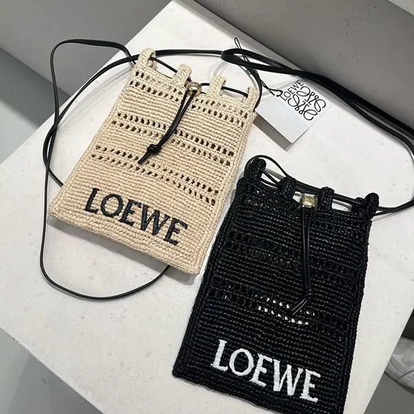 早い者勝ち♪ロエベ pocket ペブル ラフィア かごバッグ 偽物 ショルダー C756PHPX05