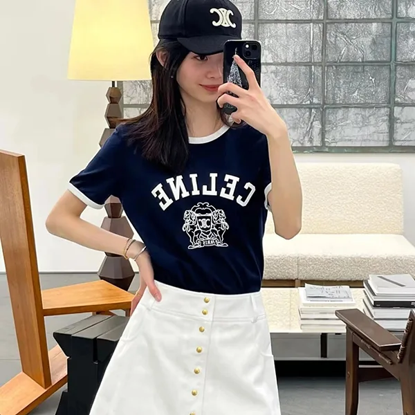 【セリーヌ パロディ】シンプルな感じのロゴ入りTシャツ RX09C671Q