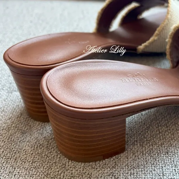 超入手困難フリンジ☆大人気 エルメス 偽物 Hカット ヒールサンダル オアシス H251044Z