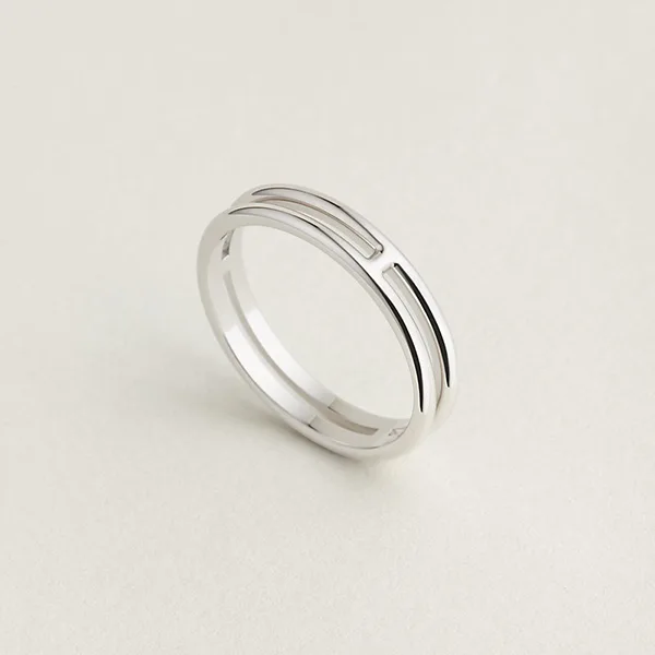 口コミエルメス ウェディングリング 偽物 アリアンヌ結婚指輪 H119834B