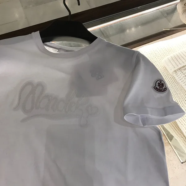 特別価格！限定生産！【モンクレール】ヘビ年！Tシャツ 激安☆２色 K10938C000