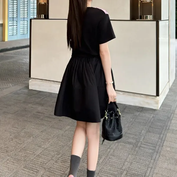 《大人気》ルイヴィトン モノグラム フロントTシャツ 偽物 1AIAZY