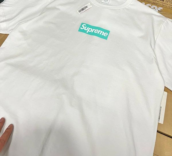 【シュプリーム x ティファニー】Box Logo Tee ボックスロゴ  Tシャツ 偽物 22030701