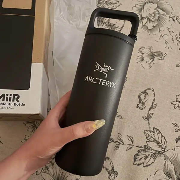 アークテリクス アウトドア ブランド 水筒 w25071103