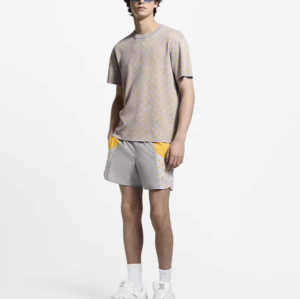 2025SSルイヴィトン モノグラム 半袖Tシャツ コピー 1AHVPA