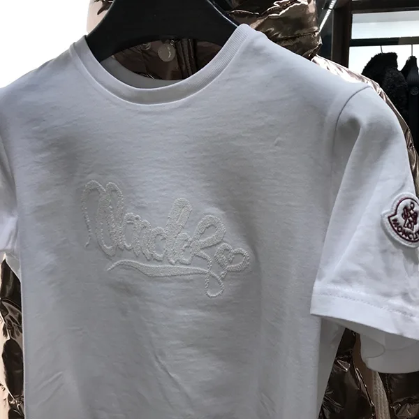 特別価格！限定生産！【モンクレール】ヘビ年！Tシャツ 激安☆２色 K10938C000