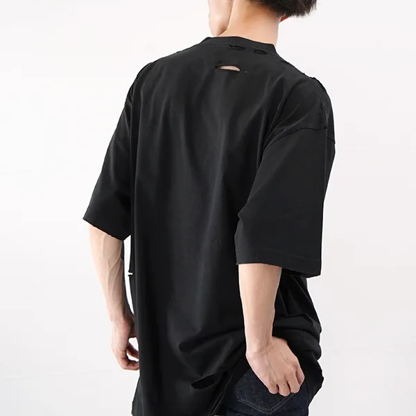 人気急上昇バレンシアガ ルーズフィット コピー DESTROYED Tシャツ 651795 ブラック