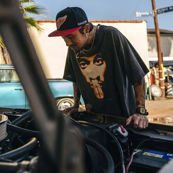 【SAINT Mxxxxxx】x 2PAC TEE / Tシャツ w25080704