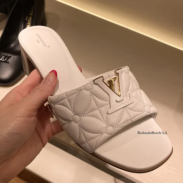 【VIPセールで入荷！】【太めヒールで歩きやすい】ルイヴィトン★LV Mare★サンダル 1ADCV