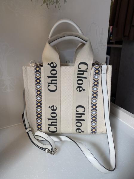 【関税送料込】クロエ ウッディ コピー ミニショッピングバッグ 人気♪CHC22SS397G423C1